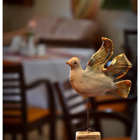 Alex (adults Only) Κάρπαθος